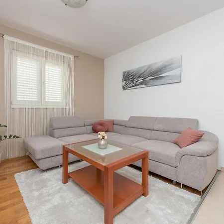 Apartament Apartman Sime