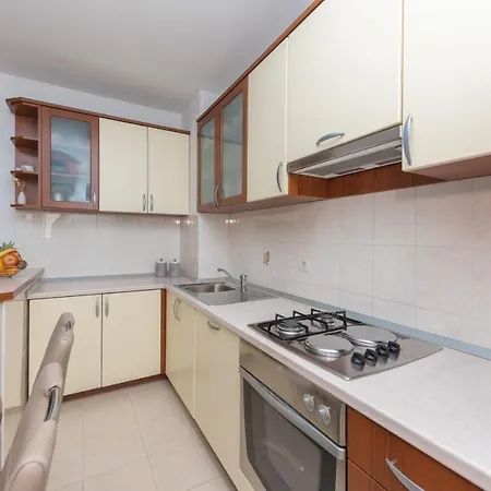 Apartman Sime Apartament *