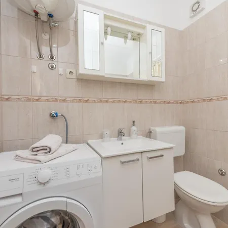 Apartment Apartman Sime *
